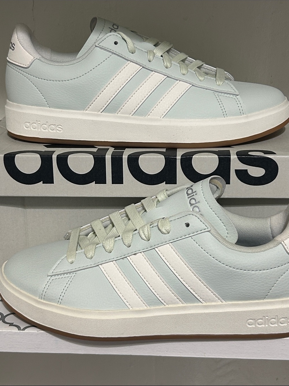 Adidas Mint Green Cloud foam Sneakers - Picture 2 of 7